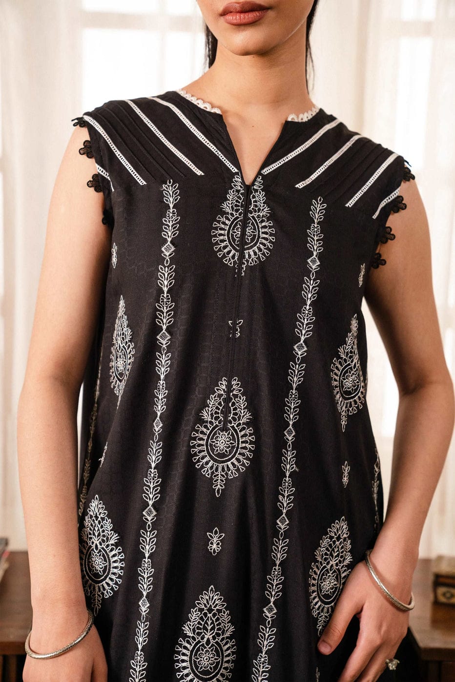 Beyond East UnStitch Embroidered Dobby 3 piece