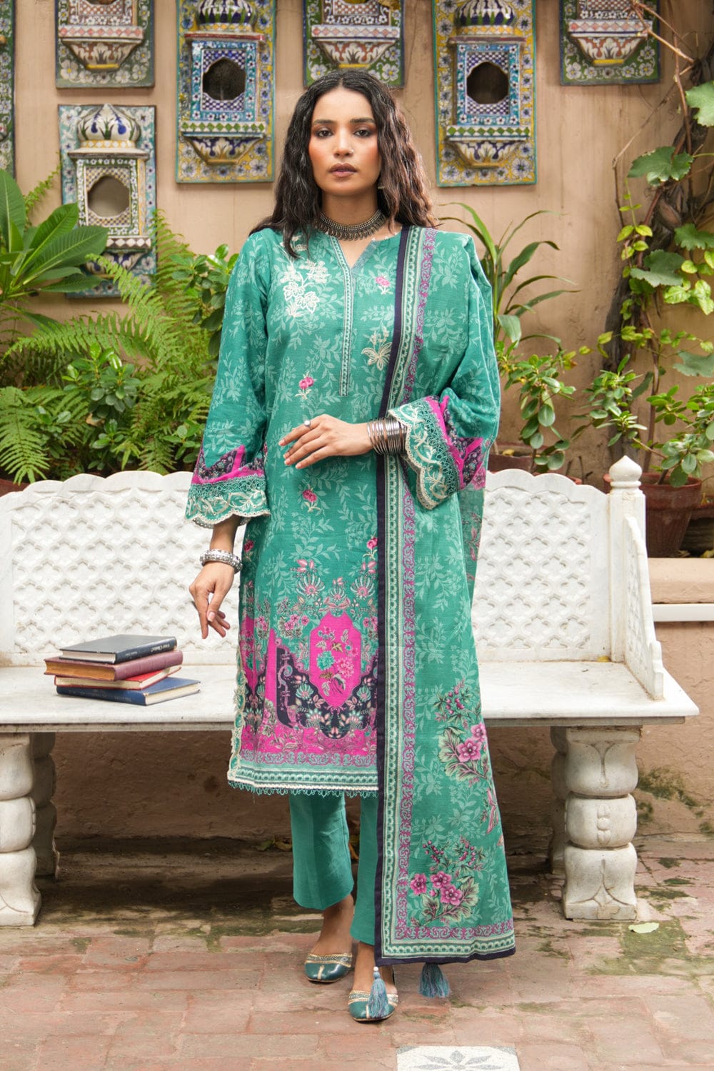 Lakhany UnStitch Embroidered Khaddar 3 piece