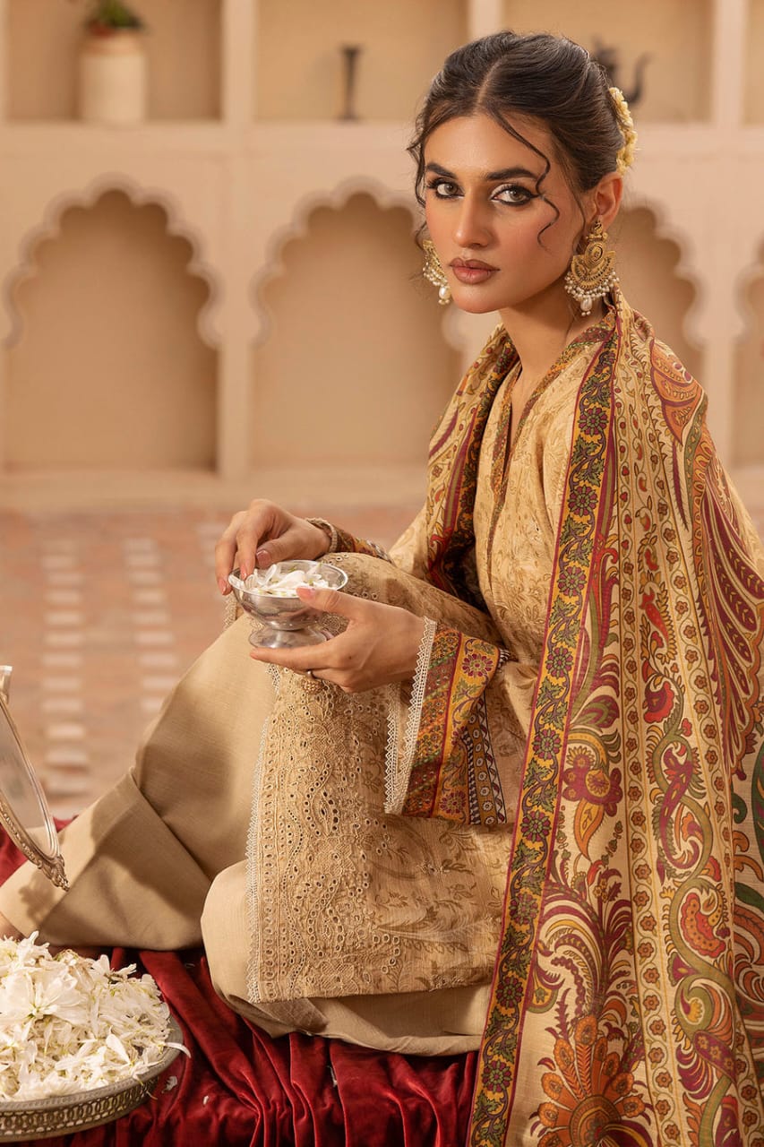 Motifz Un-Stitch Embroidered Khaddar 3 piece