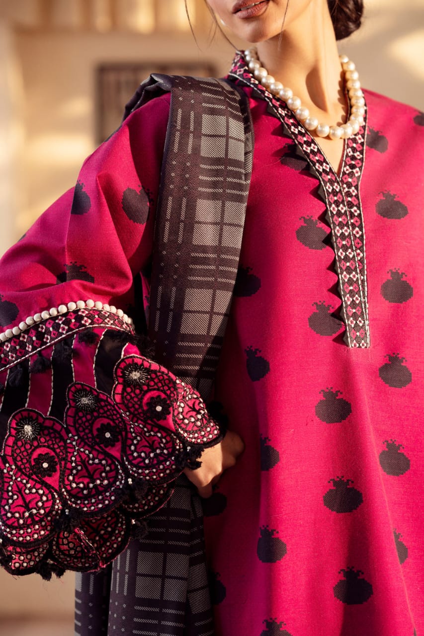 TanaBana Fabrics UnStitch Embroidered Khaddar 3 piece